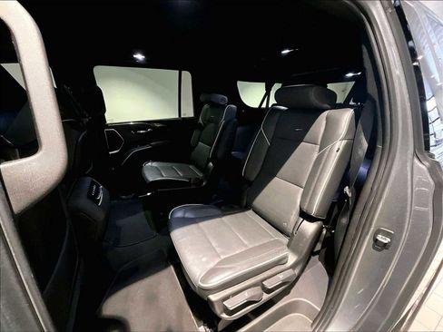 Used 2021 Cadillac Escalade ESV Premium Luxury w/ Driver Assist Tech Package image 27