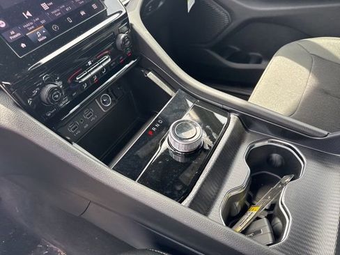 New 2025 Jeep Grand Cherokee L Laredo AWD/4WD image 19