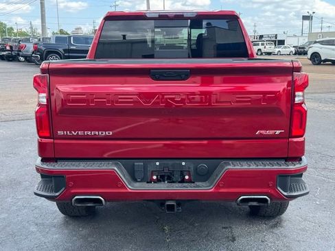 Used 2024 Chevrolet Silverado 1500 RST w/ Convenience Package II AWD/4WD image 4