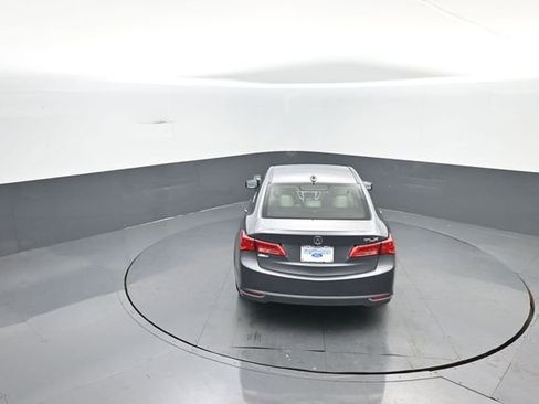 Used 2018 Acura TLX w/ Technology Package image 29