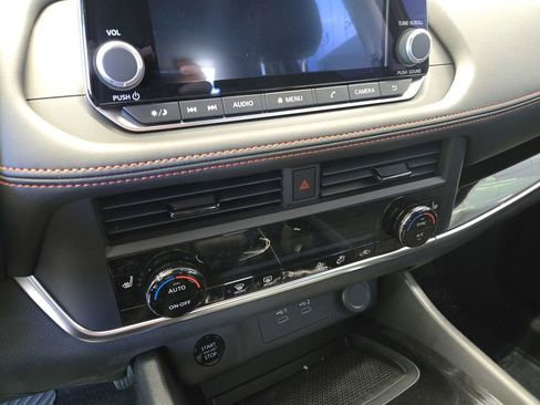 New 2026 Nissan Rogue SV AWD/4WD image 13