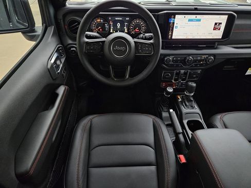 New 2026 Jeep Wrangler Unlimited Rubicon image 12