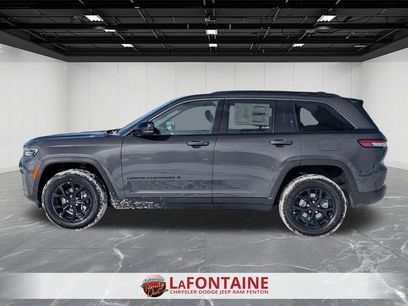 New 2026 Jeep Grand Cherokee Altitude