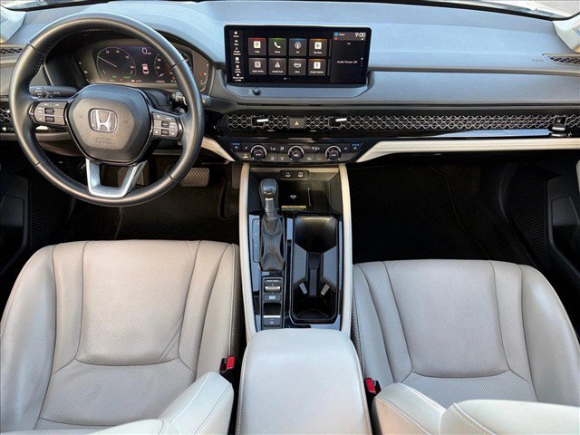 Used 2023 Honda Accord Touring image 19