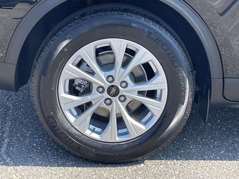 Certified 2025 Ford Escape Active FWD image 7