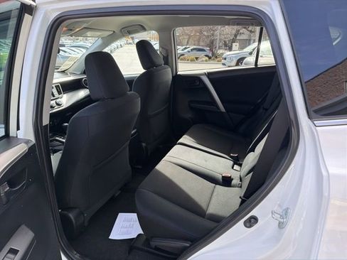 Used 2016 Toyota RAV4 LE image 23