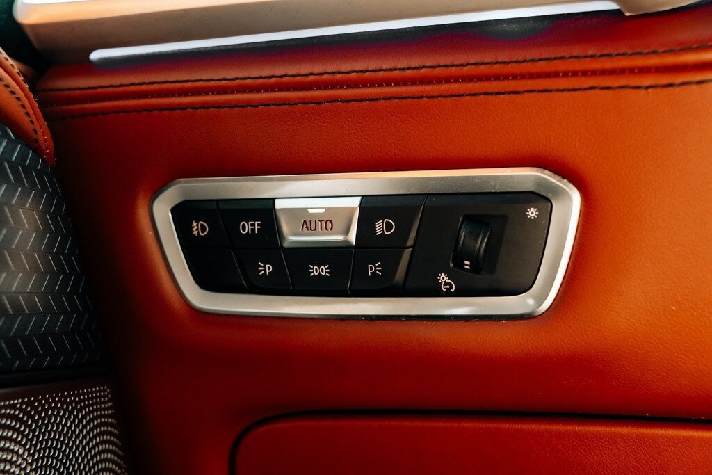 Used 2022 BMW ALPINA XB7 AWD/4WD image 33