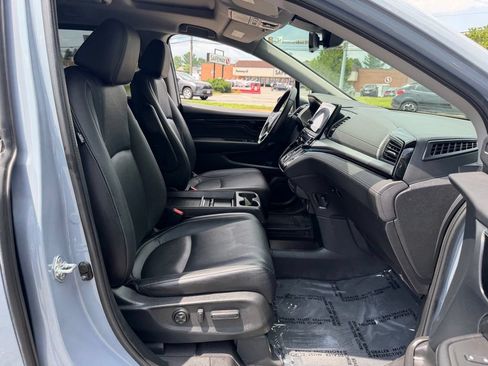 Used 2023 Honda Odyssey Touring image 14