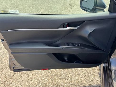 Used 2024 Toyota Camry SE FWD image 22