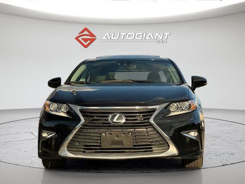 Used 2017 Lexus ES 350 w/ Luxury Package image 71