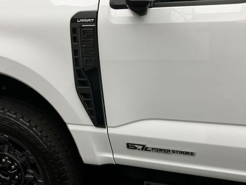 Used 2023 Ford F350 Lariat w/ Sport Appearance Package AWD/4WD image 34