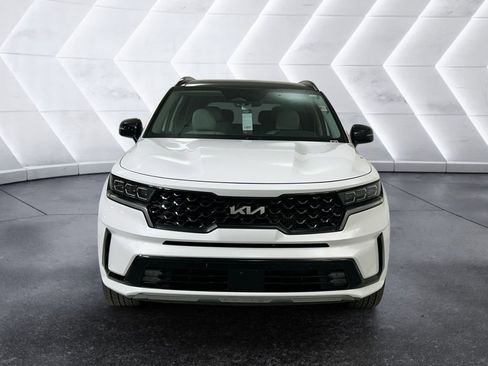 Used 2023 Kia Sorento SX FWD image 2