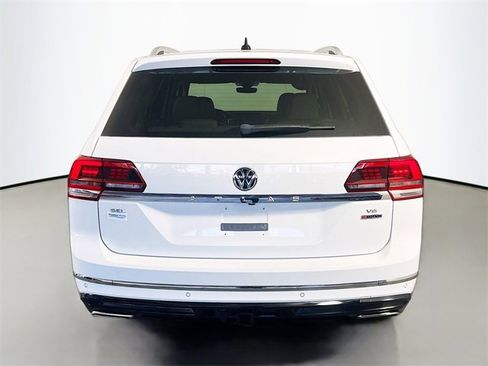 Used 2019 Volkswagen Atlas SEL R-Line image 6