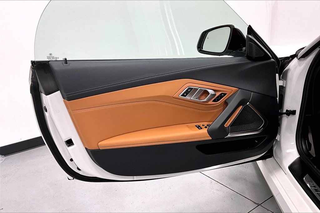 Used 2024 BMW Z4 sDrive30i w/ Premium Package RWD image 14