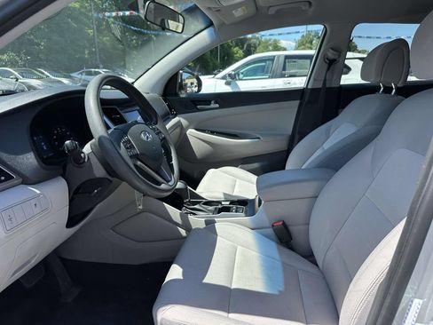 Used 2017 Hyundai Tucson SE w/ SE Popular Package 02 AWD/4WD image 13