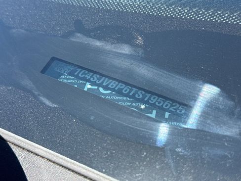 New 2026 Jeep Grand Wagoneer Limited AWD/4WD image 29