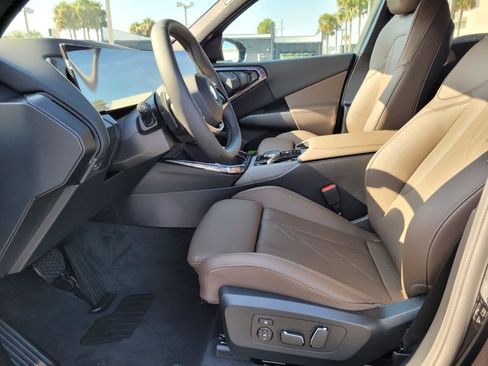 New 2025 BMW X3 xDrive30i image 3