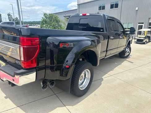 Used 2021 Ford F350 King Ranch w/ King Ranch Ultimate Package AWD/4WD image 4