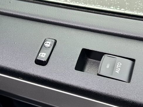 Used 2019 Toyota 4Runner Limited image 20