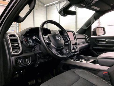 Used 2021 RAM 1500 Big Horn AWD/4WD image 12