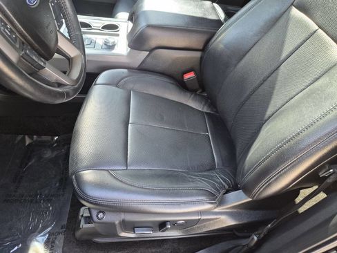 Used 2018 Ford Expedition XLT w/ Equipment Group 201A image 14