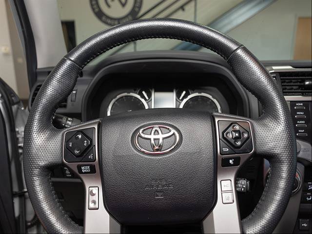 Used 2024 Toyota 4Runner Limited AWD/4WD image 13