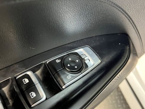 Used 2023 Kia K5 GT-Line image 28