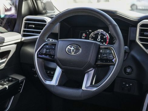 Used 2025 Toyota Tundra Platinum AWD/4WD image 14