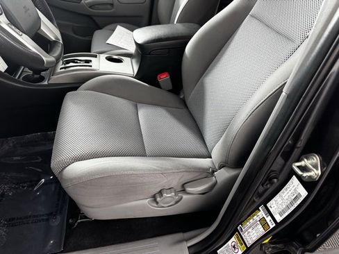 Used 2014 Toyota Tacoma 4x4 Double Cab image 8
