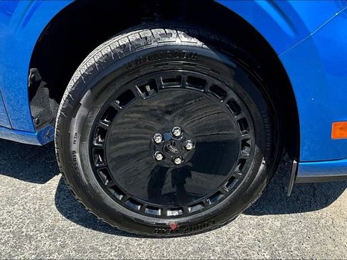 New 2025 Ford Maverick Lobo image 12