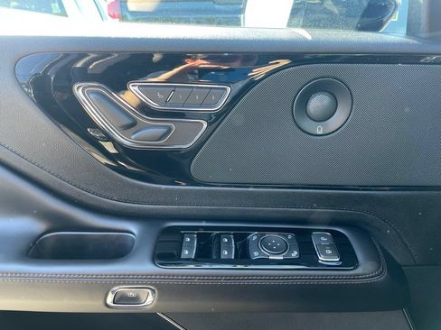 Used 2023 Lincoln Aviator Reserve w/ Jet Package AWD/4WD image 22