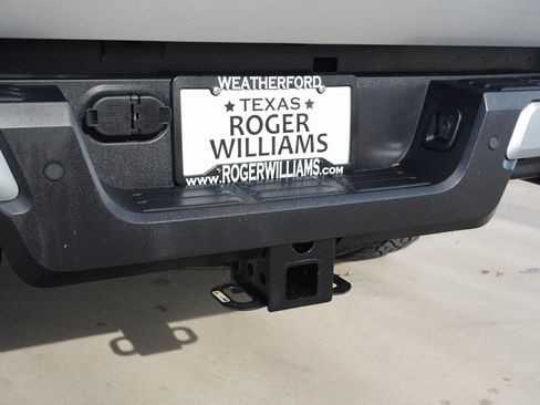 Used 2024 Toyota Tacoma SR5 image 31