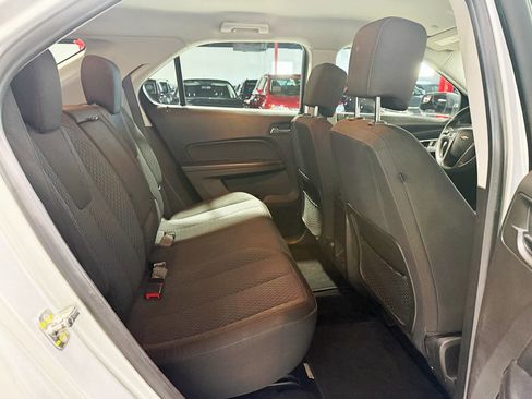 Used 2013 Chevrolet Equinox LS image 29