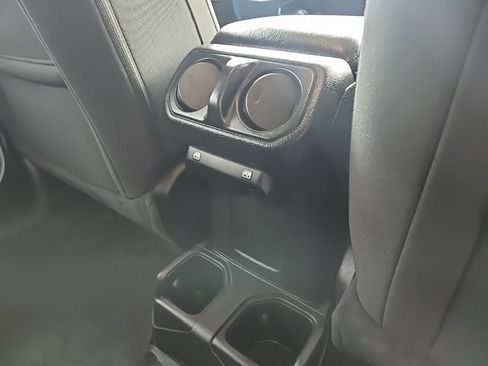 Used 2022 Jeep Wrangler Unlimited Sport image 84