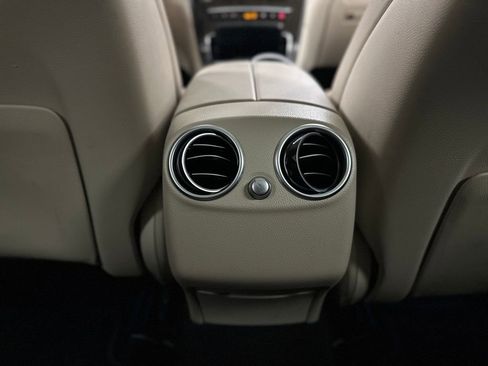 Used 2021 Mercedes-Benz GLC 300 image 17