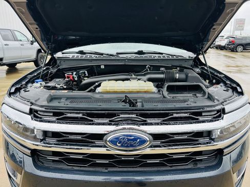 Used 2022 Ford Expedition Max Limited AWD/4WD image 51