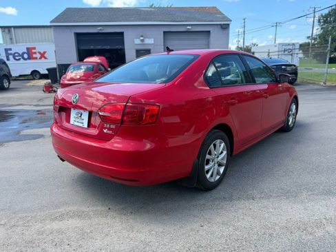 Used 2012 Volkswagen Jetta SE FWD image 5