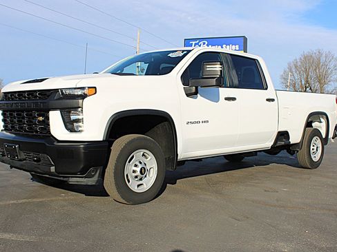 Used 2022 Chevrolet Silverado 2500 W/T w/ WT Convenience Package image 2