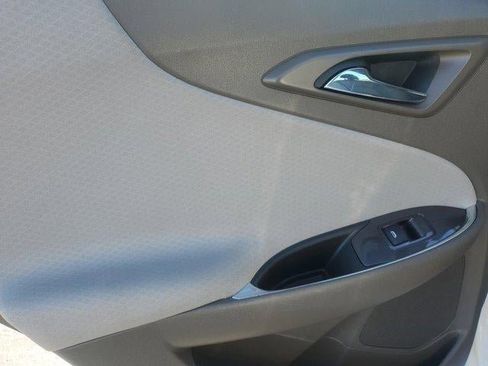 Used 2022 Chevrolet Malibu LT image 10