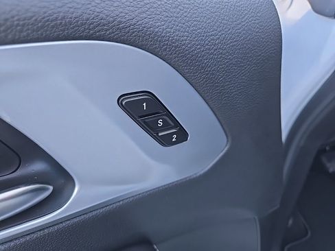 New 2026 Chrysler Pacifica Limited w/ Trailer Tow Group image 29