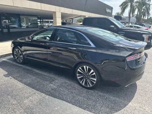 Used 2020 Lincoln MKZ Reserve w/ Elements Package FWD image 11