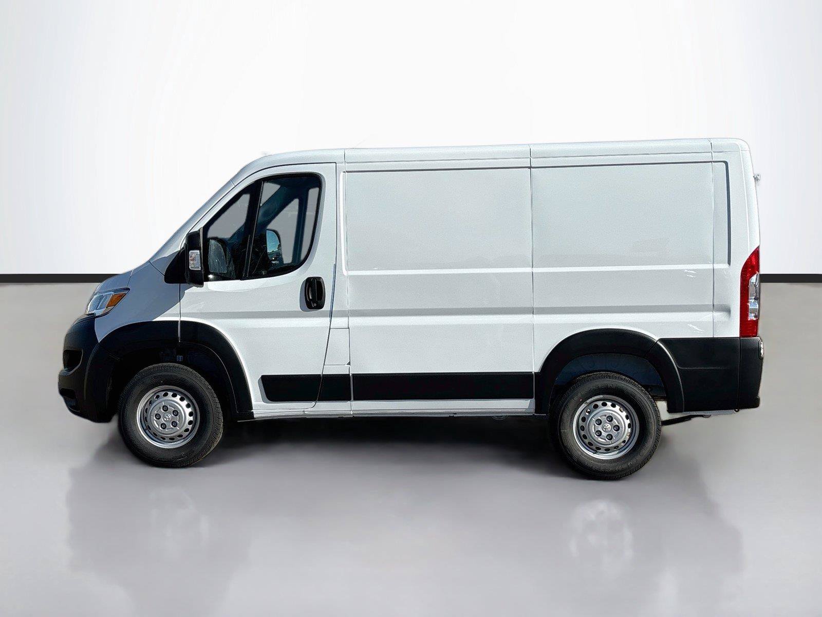 New 2027 RAM ProMaster 1500 w/ Convenience Group FWD image 8