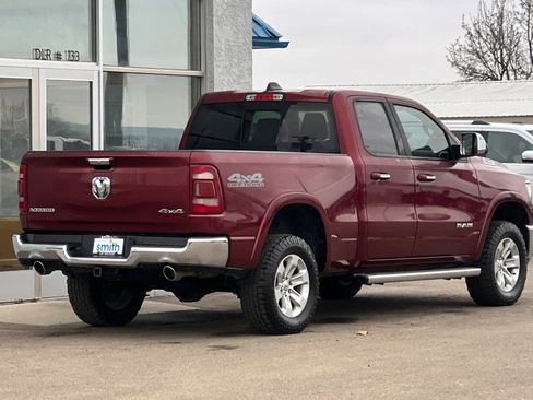 Used 2019 RAM 1500 Laramie AWD/4WD image 4