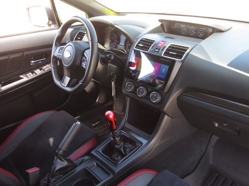 Used 2020 Subaru WRX Premium w/ Performance Package AWD/4WD image 9