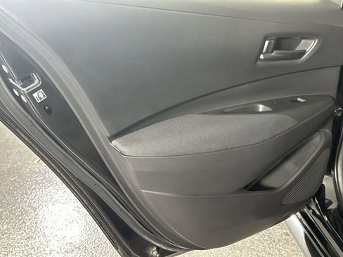 Used 2022 Toyota Corolla LE image 34