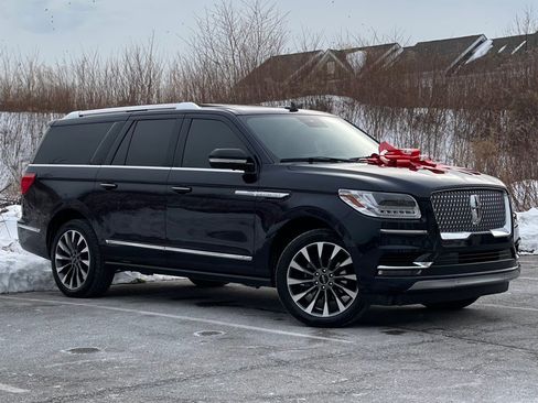 Used 2021 Lincoln Navigator L Reserve w/ Luxury Package image 1