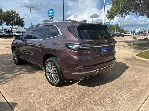 Used 2026 Buick Enclave Avenir w/ Super Cruise Package FWD image 7