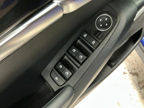 Used 2023 Kia Seltos SX w/ SX Sunroof Package AWD/4WD image 16