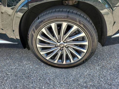 Used 2024 Hyundai Palisade Calligraphy image 9