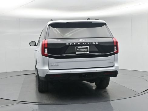 Used 2025 Ford Expedition Max Active image 33